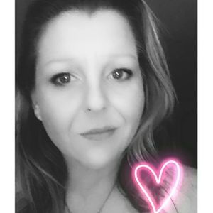 Meet your Posher, Holly-lynne